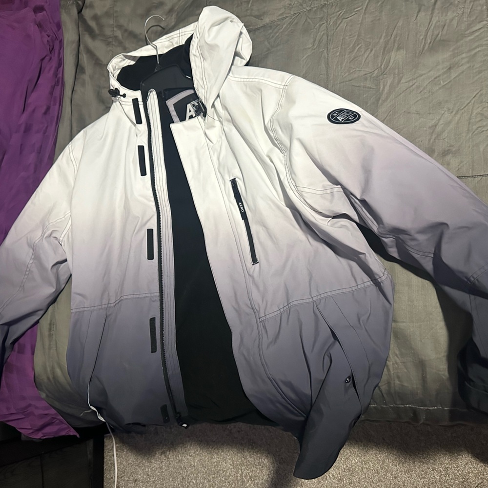 Men’s Aeropostale wind breaker jacket